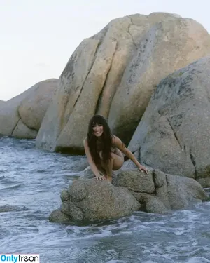 Karen Fukuhara / Kimiko / karenfukuhara nude photo #0908