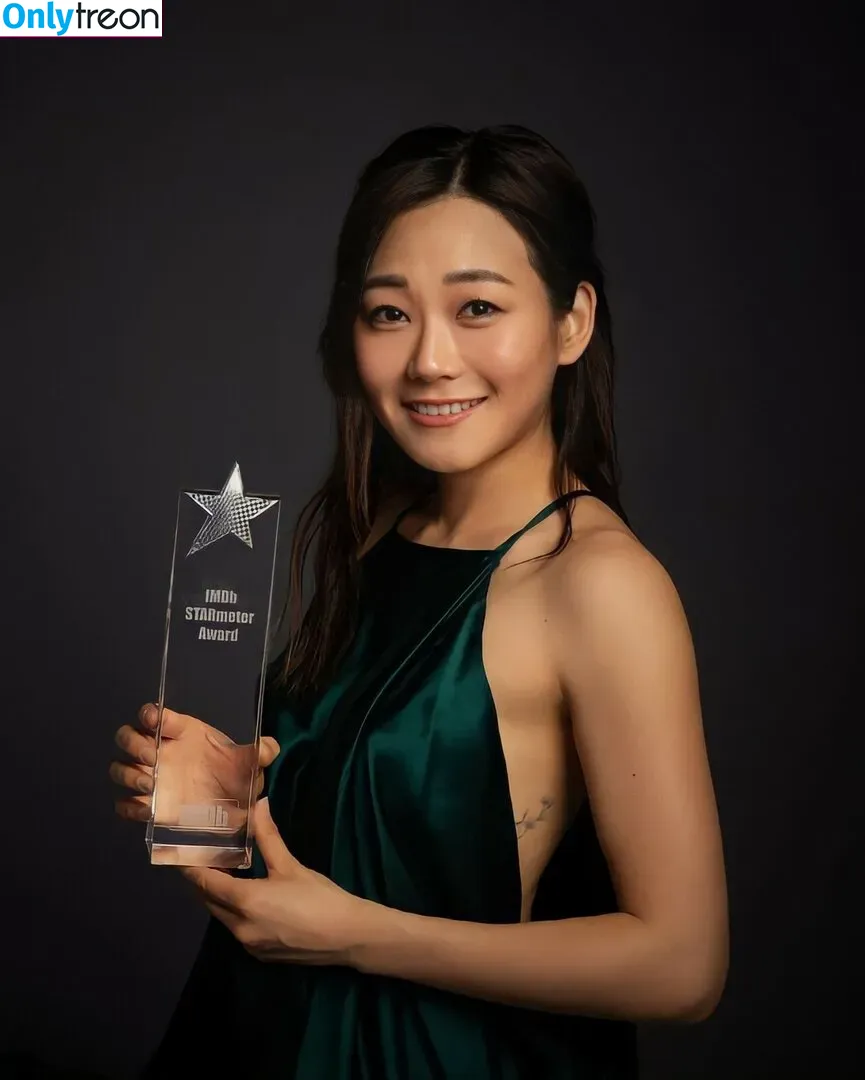 Karen Fukuhara nude photo #0022 (Kimiko / karenfukuhara)