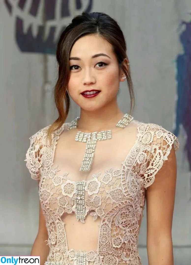 Karen Fukuhara nude photo #0029 (Kimiko / karenfukuhara)