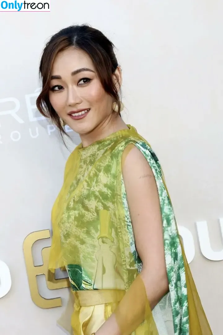 Karen Fukuhara nude photo #0275 (Kimiko / karenfukuhara)