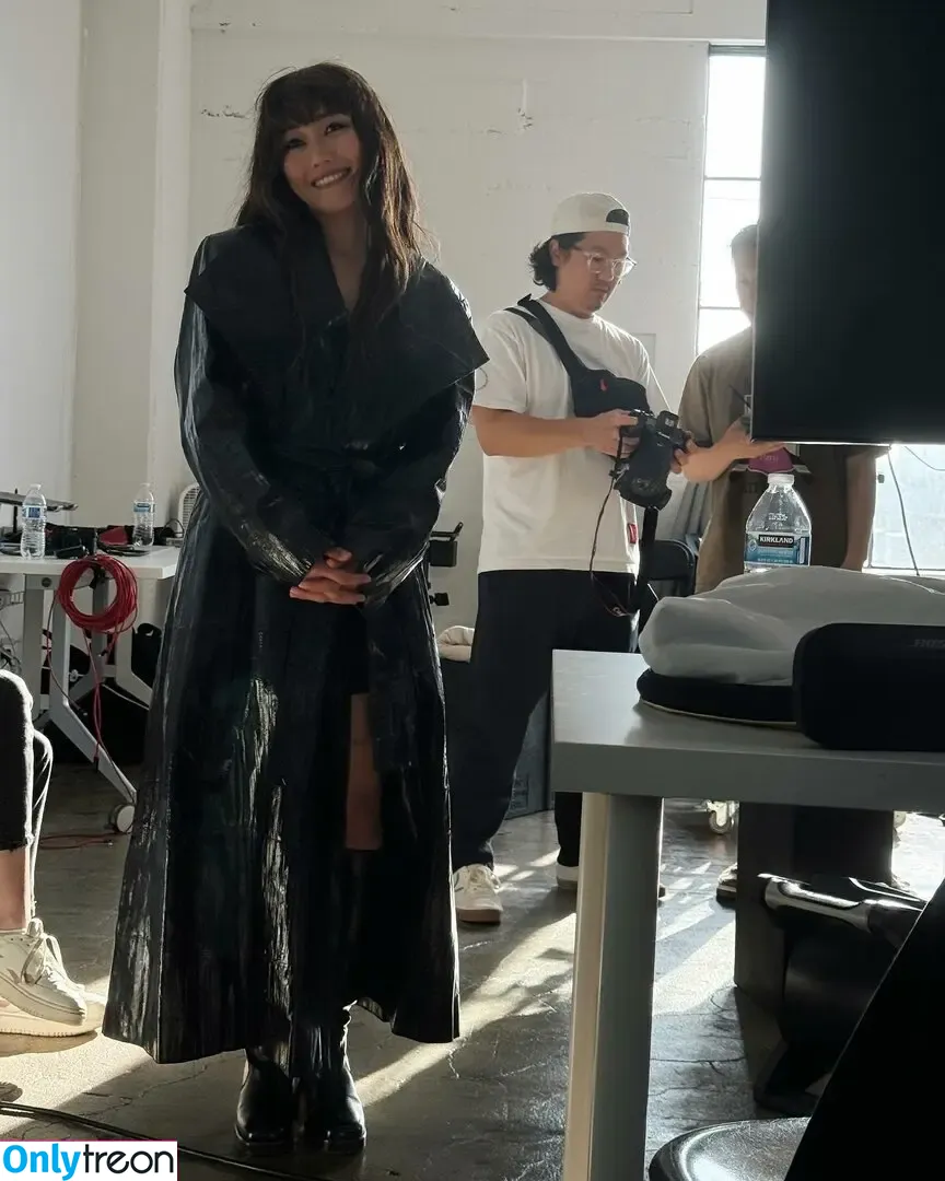 Karen Fukuhara nude photo #0334 (Kimiko / karenfukuhara)