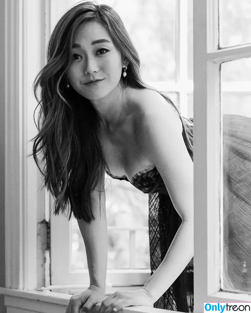 Karen Fukuhara nude photo #0820 (Kimiko / karenfukuhara)