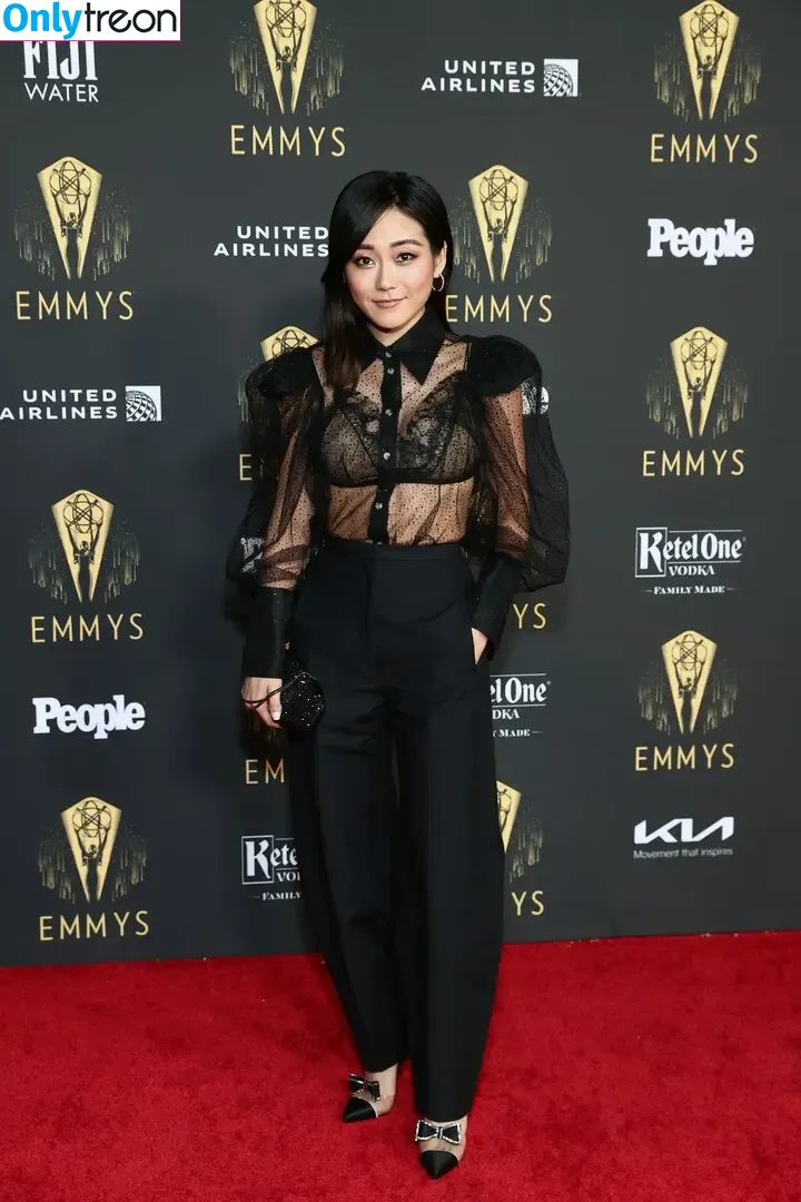 Karen Fukuhara nude photo #0823 (Kimiko / karenfukuhara)