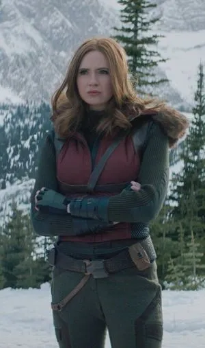 Karen Gillan / karengillan nude photo #0027