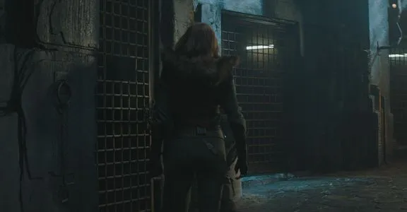 Karen Gillan / karengillan nude photo #0028