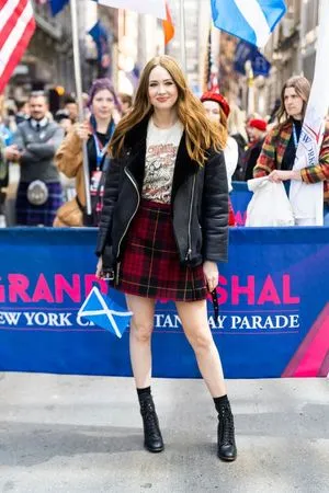 Karen Gillan / karengillan nude photo #0035
