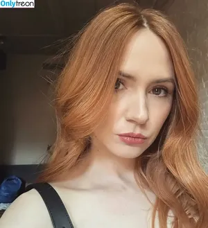 Karen Gillan / karengillan nude photo #0782
