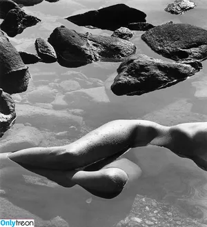Karin Negative / karin_orhov nude photo #0072