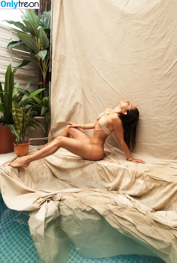Karina Boone nude photo #0027 (Katrina / karinna_foxx / katrinathicc)