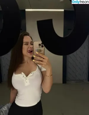 Karina Chijikova / karina_chijikova / karinachijikova nude photo #0357