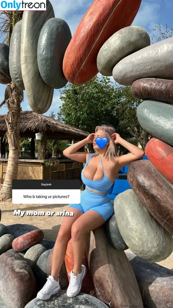 Karina Grinberryall nude photo #0068 (karina_.1 / leatherbykarina)