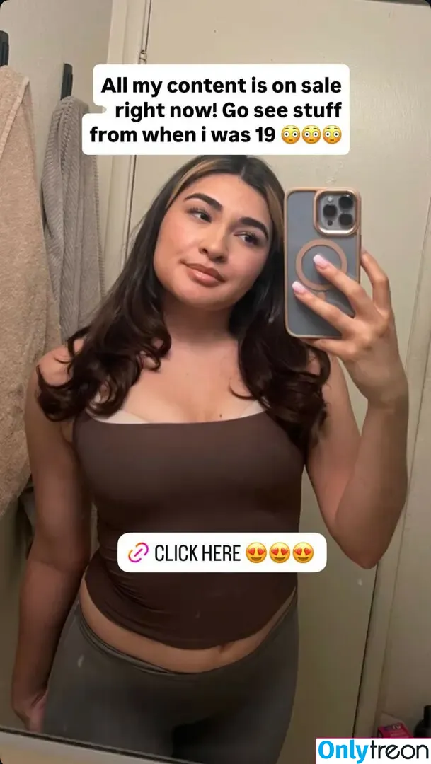 karinamasfina nude photo #0098 (karinamasfina)