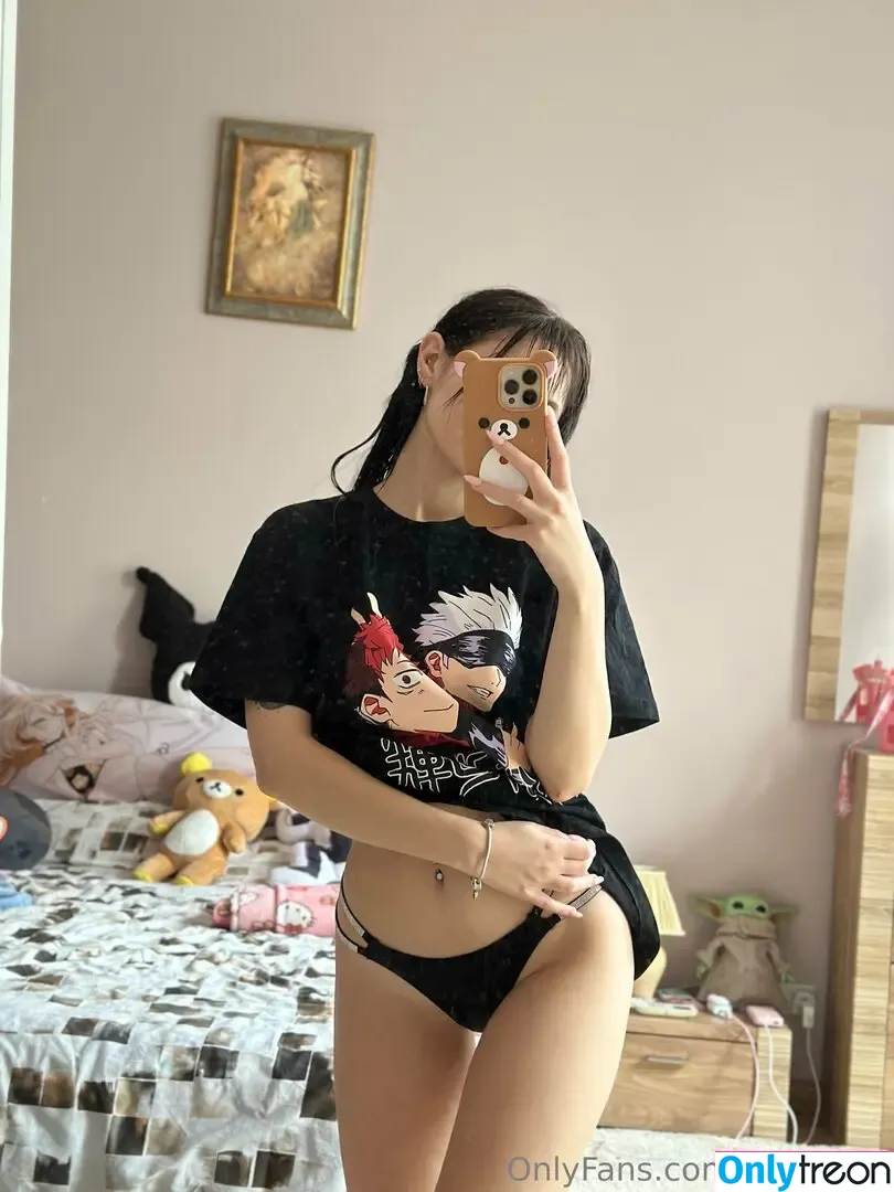 karisha.x nude photo #0705 (karnex.x)
