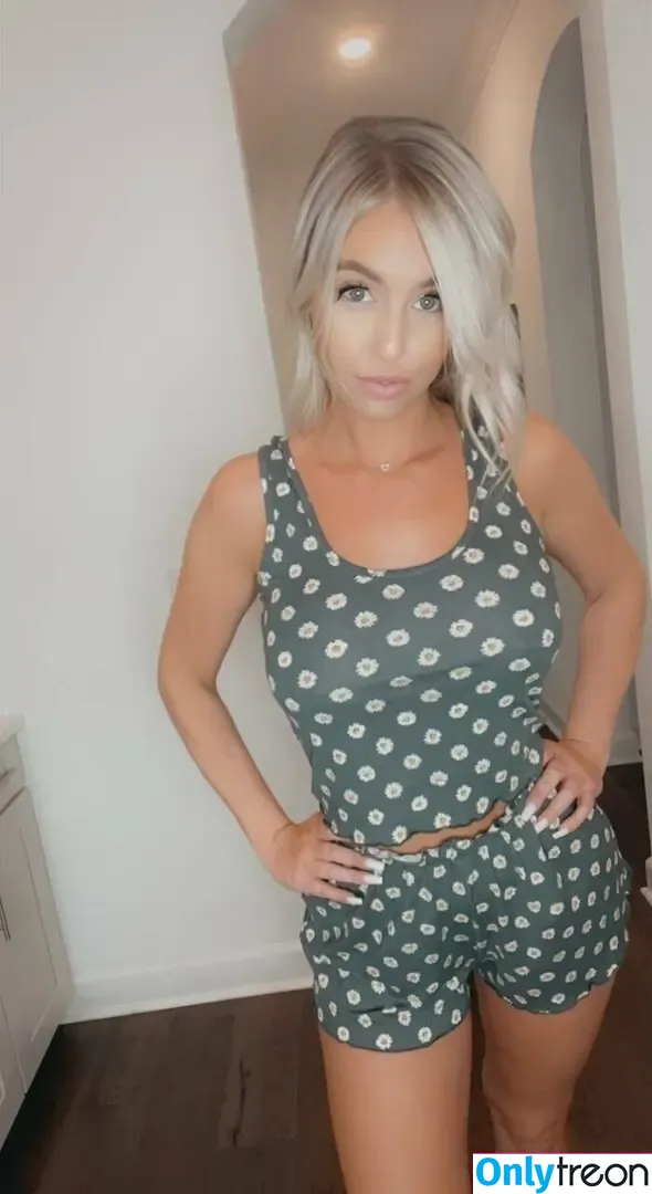 karleystokes nude photo #1268 (karley_stokes)
