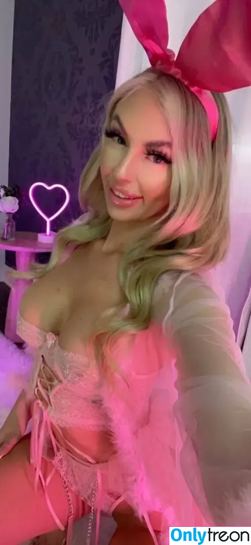 karleystokes nude photo #1321 (karley_stokes)