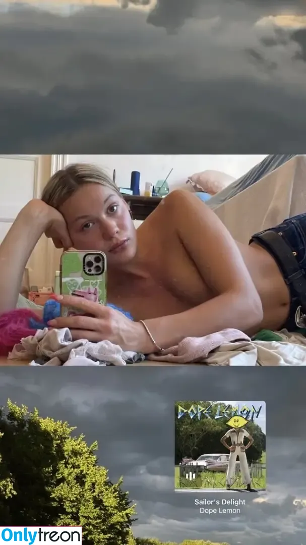 Karlotta Emilie Henke nude photo #0033 (karlotta.emilie)