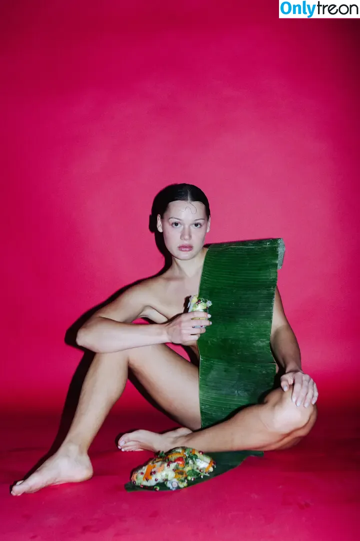 Karlotta Emilie Henke nude photo #0316 (karlotta.emilie)