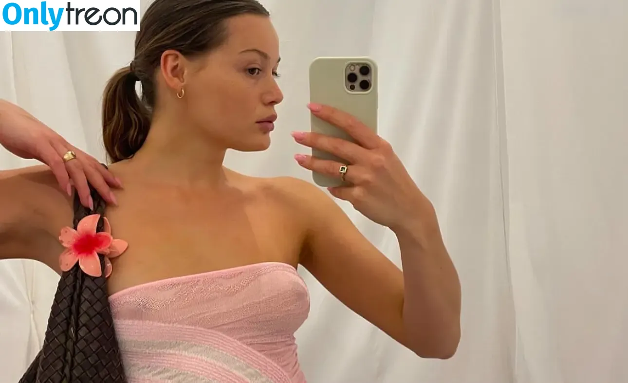 Karlotta Emilie Henke nude photo #0341 (karlotta.emilie)
