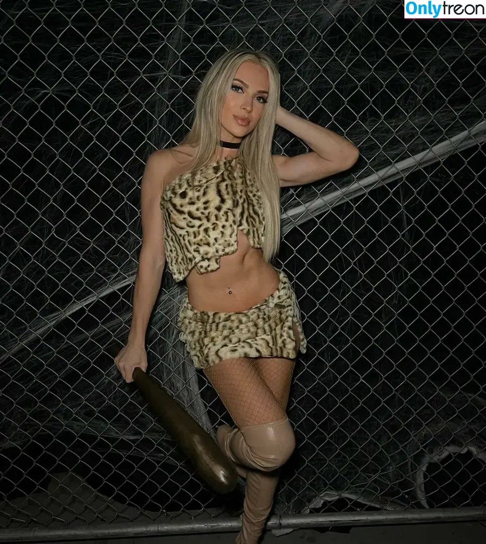 Karmen Petrovic nude photo #0027 (WWE NXT / karmen_wwe)