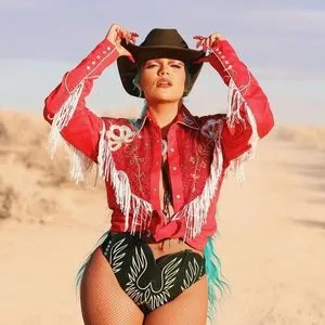 Karol G / karolg / karolgfriend nude photo #0015