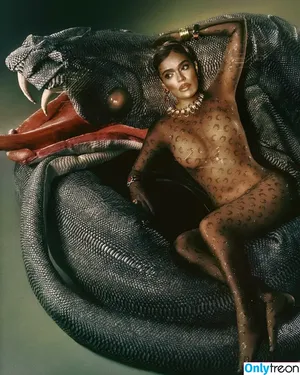 Karol G / karolg / karolgfriend nude photo #0500