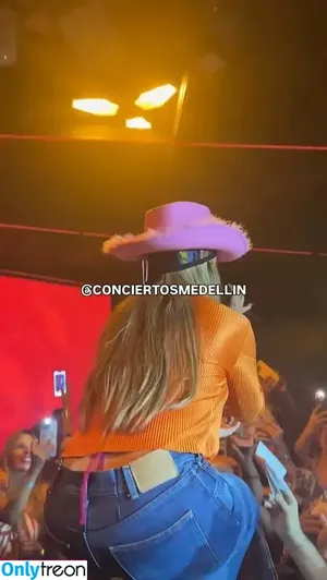 Karol G / karolg / karolgfriend nude photo #0520