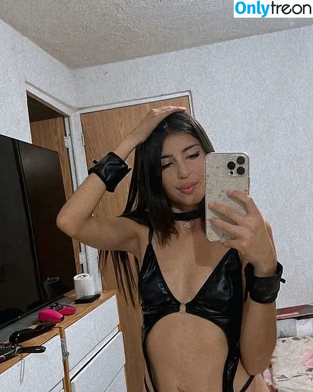 Karol Smith nude photo #0505 (karolsmith_oficial / karolteengdl)