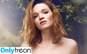Karoline Herfurth / karolineherfurth nude photo #0066