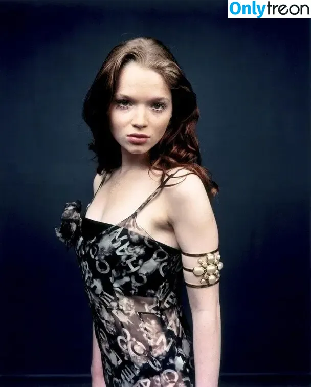 Karoline Herfurth nude photo #0060 (karolineherfurth)