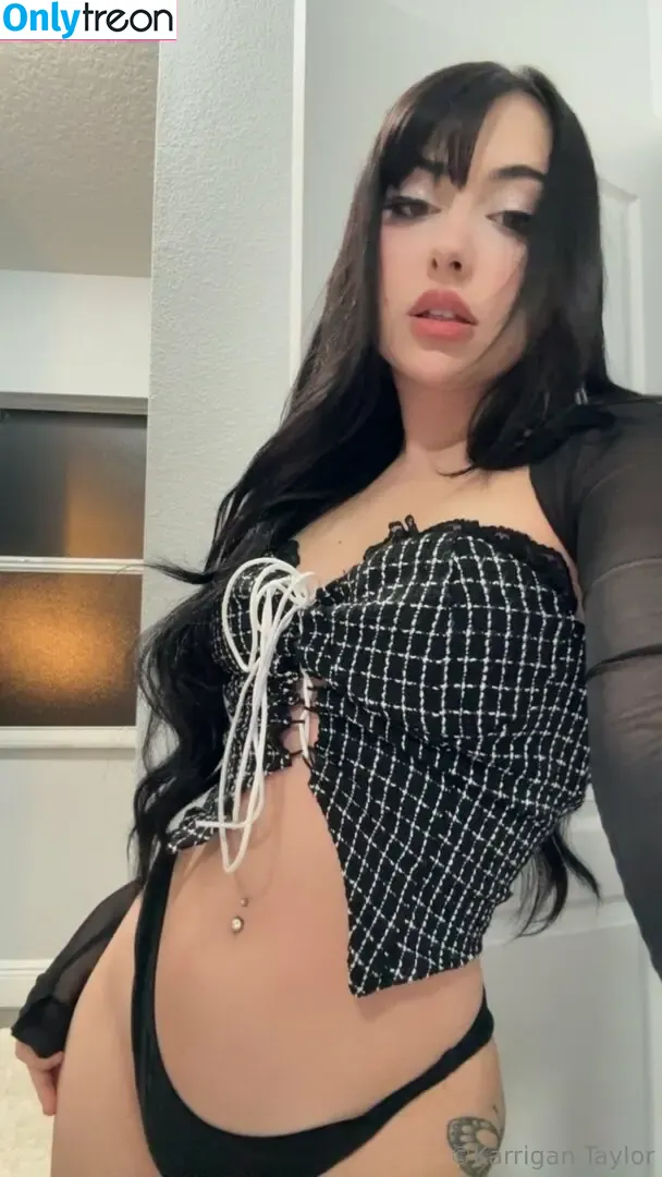 karrigantaylor nude photo #0021 (karrigantaylor)