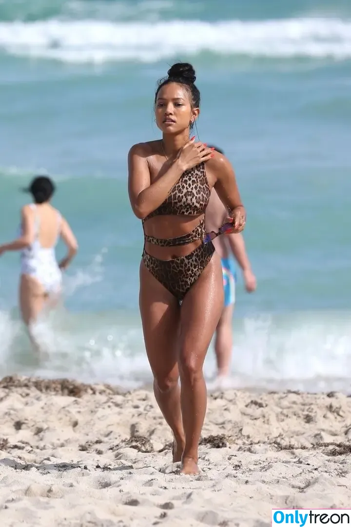 Karrueche Tran nude photo #0503 (Karrueche)