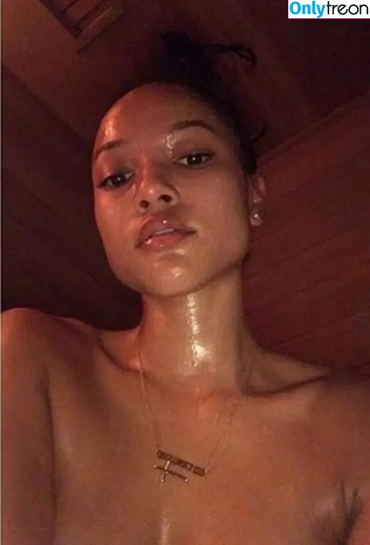 Karrueche nude photo #0223 (Karrueche)