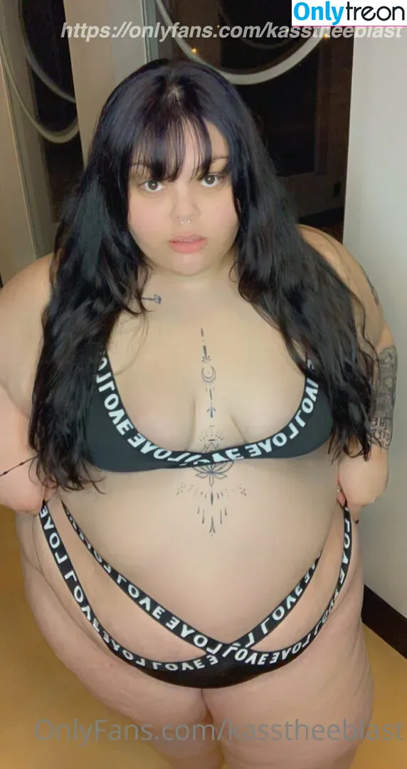 kasstheeblast nude photo #0081 (kasstheeblast)