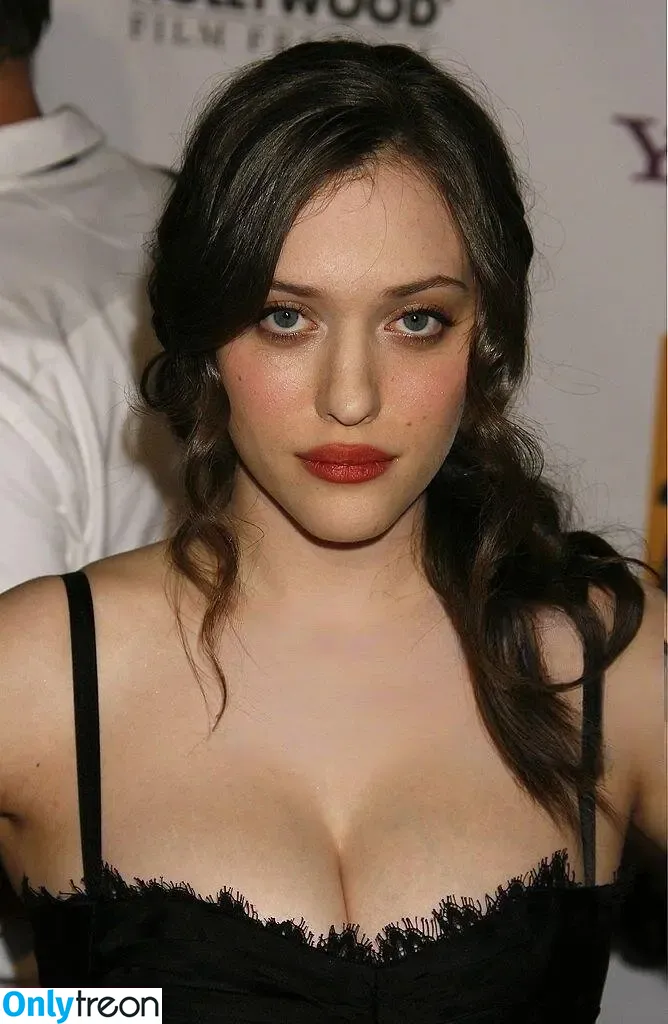 Kat Dennings nude photo #0624 (OfficialKat / katdenningsss)
