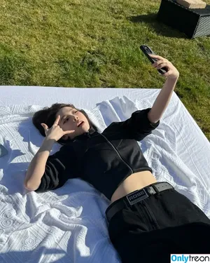 katarinabluu / Karina / aespa / karinamasfina nude photo #2373