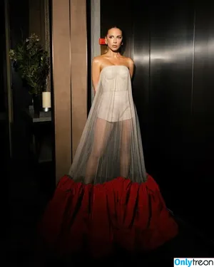 Kate Beckinsale / katebeckinsale nude photo #0704