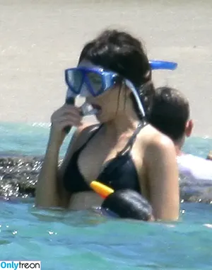 Kate Beckinsale / katebeckinsale nude photo #1144