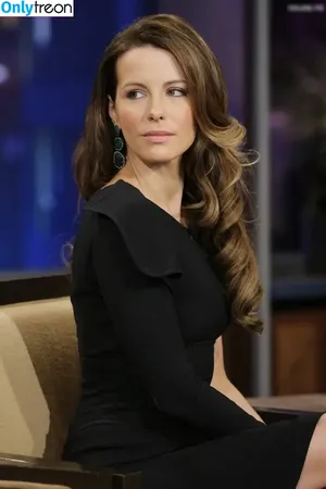 Kate Beckinsale / katebeckinsale nude photo #1406