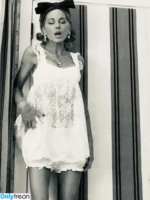 Kate Beckinsale / katebeckinsale nude photo #1953