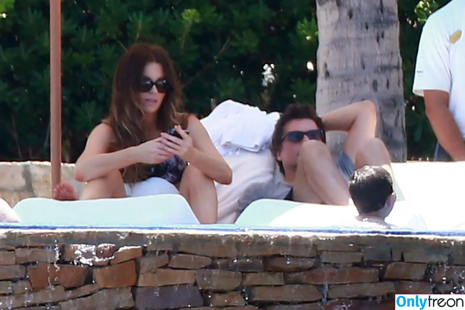 Kate Beckinsale nude photo #1220 (katebeckinsale)