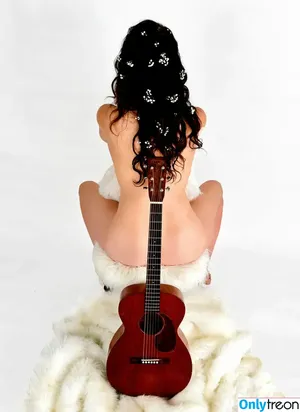 Kate Bush / katebushmusic nude photo #0057