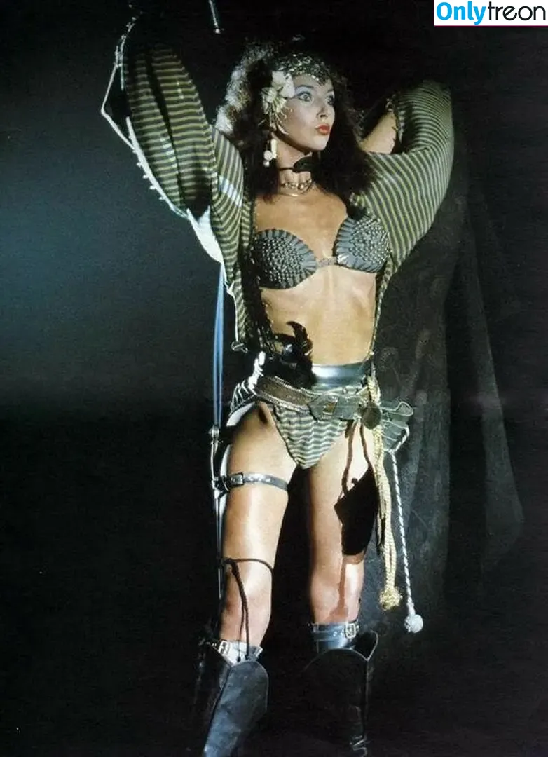 Kate Bush nude photo #0016 (katebushmusic / the_pretty_poison)