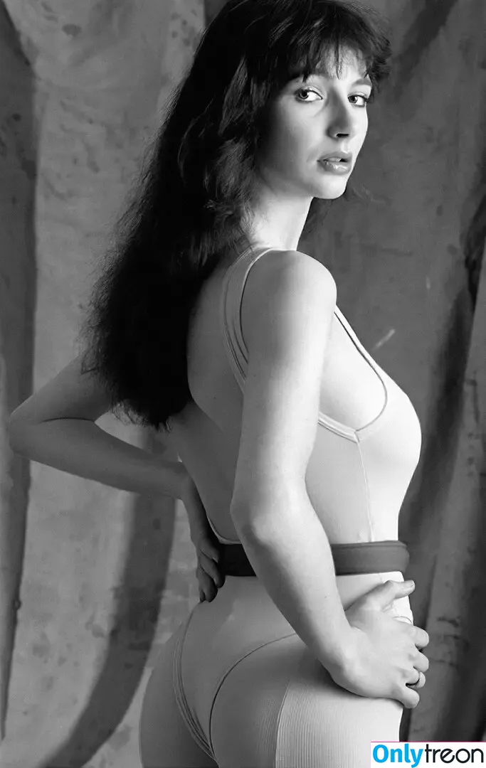 Kate Bush nude photo #0026 (katebushmusic / the_pretty_poison)