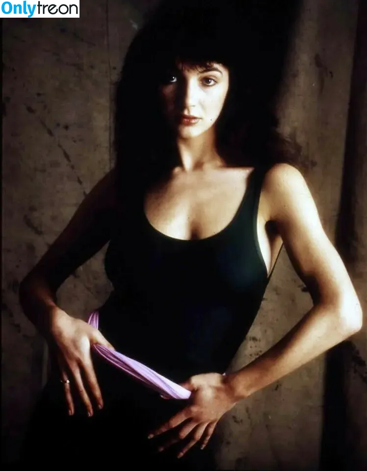 Kate Bush nude photo #0039 (katebushmusic / the_pretty_poison)