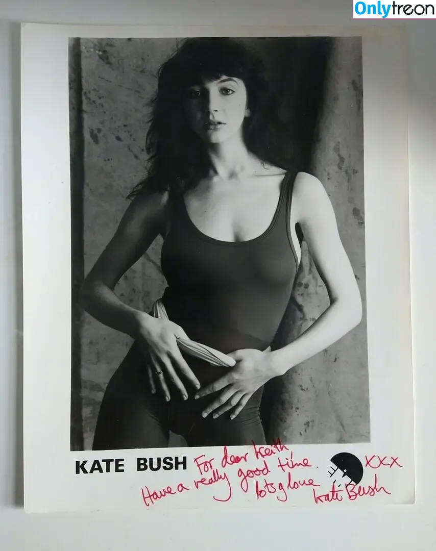 Kate Bush nude photo #0049 (katebushmusic)
