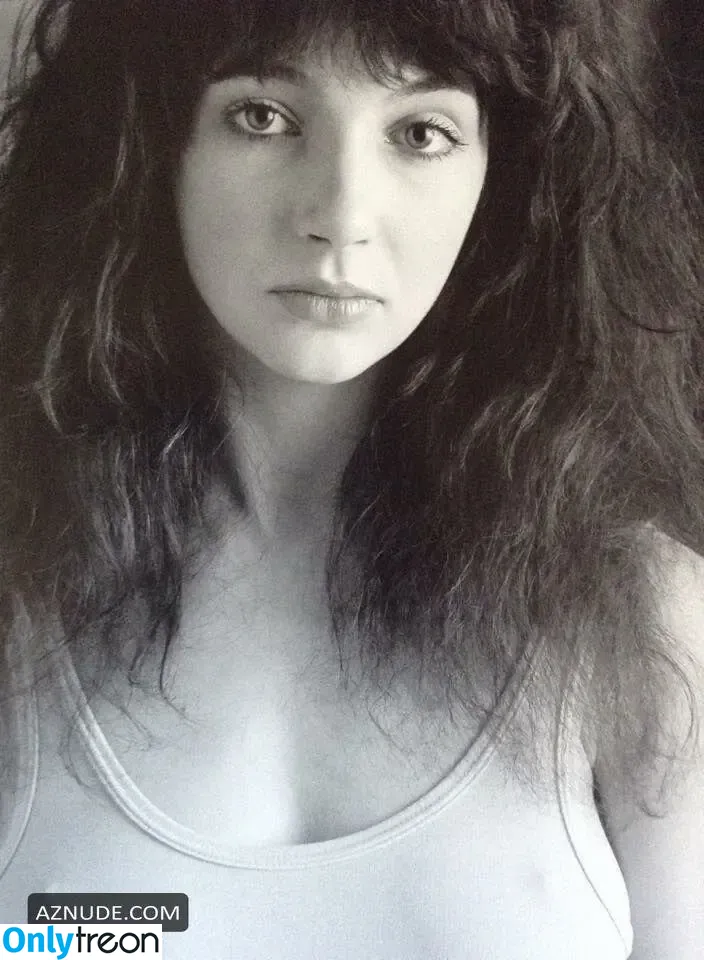 Kate Bush nude photo #0050 (katebushmusic)