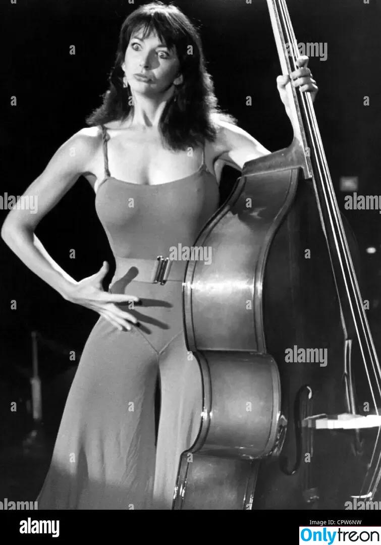 Kate Bush nude photo #0054 (katebushmusic)