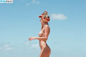 Kate Fenton / katefenton nude photo #0006