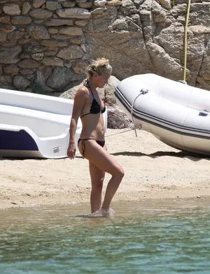 Kate Hudson / katehudson nude photo #0057