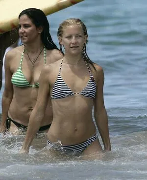 Kate Hudson / katehudson nude photo #0081